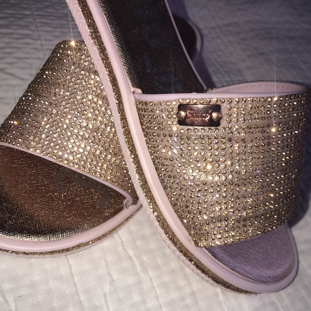 Juicy Couture Rose Gold Sparkly Glitter Slip on Sandals